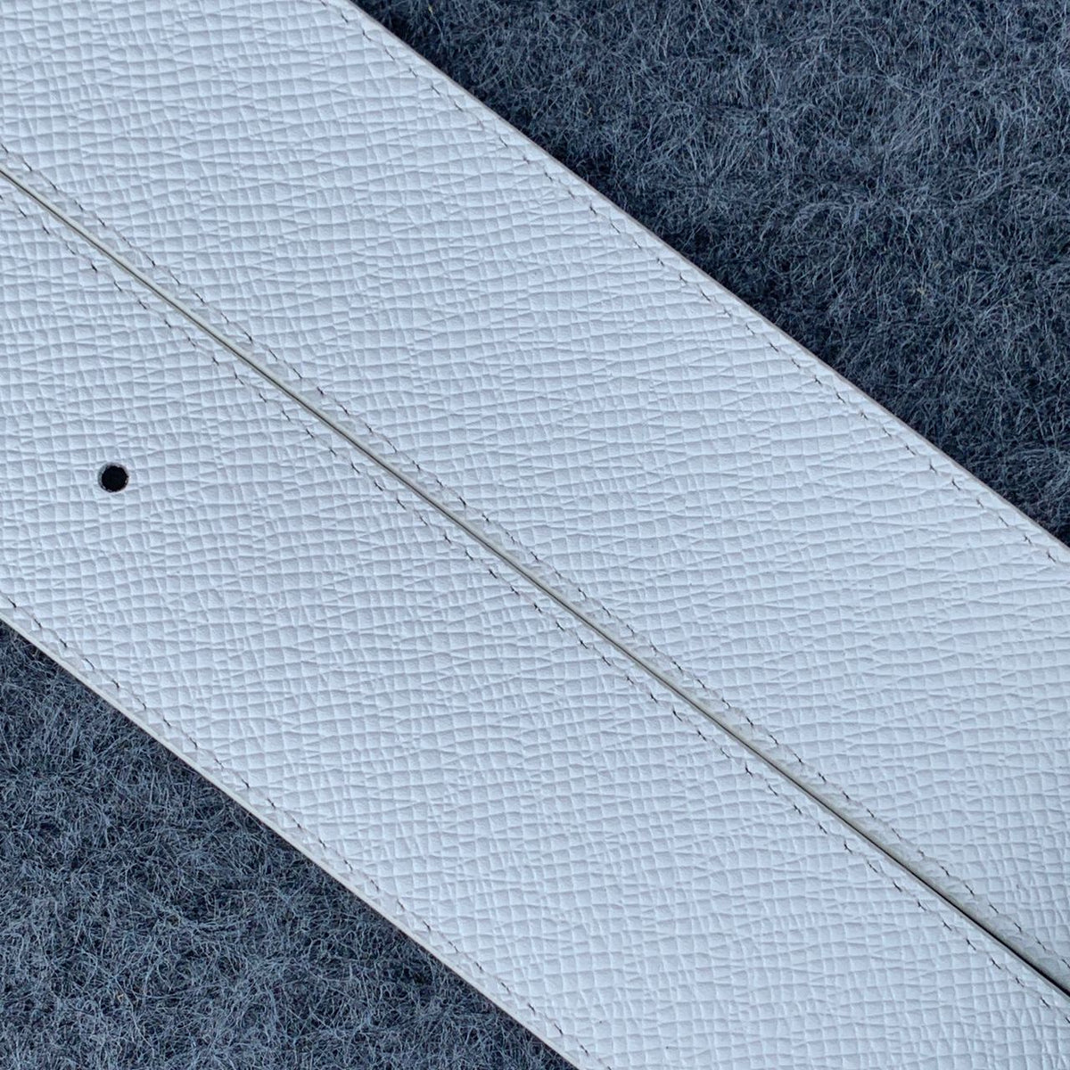 LV Initiales 40mm Reversible Belt ‘White’