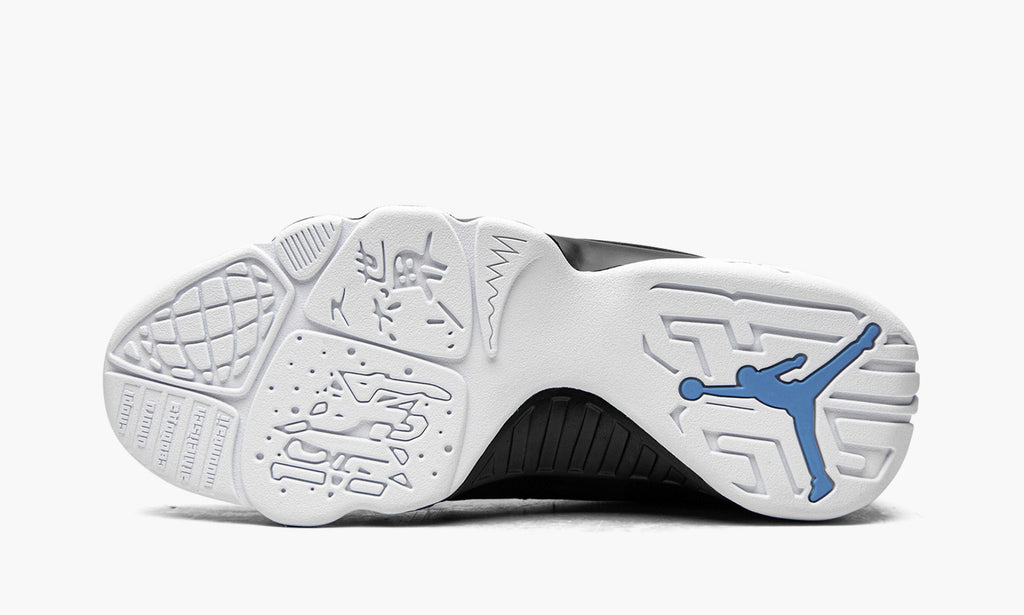 Air Jordan 9 Retro “University Blue”
