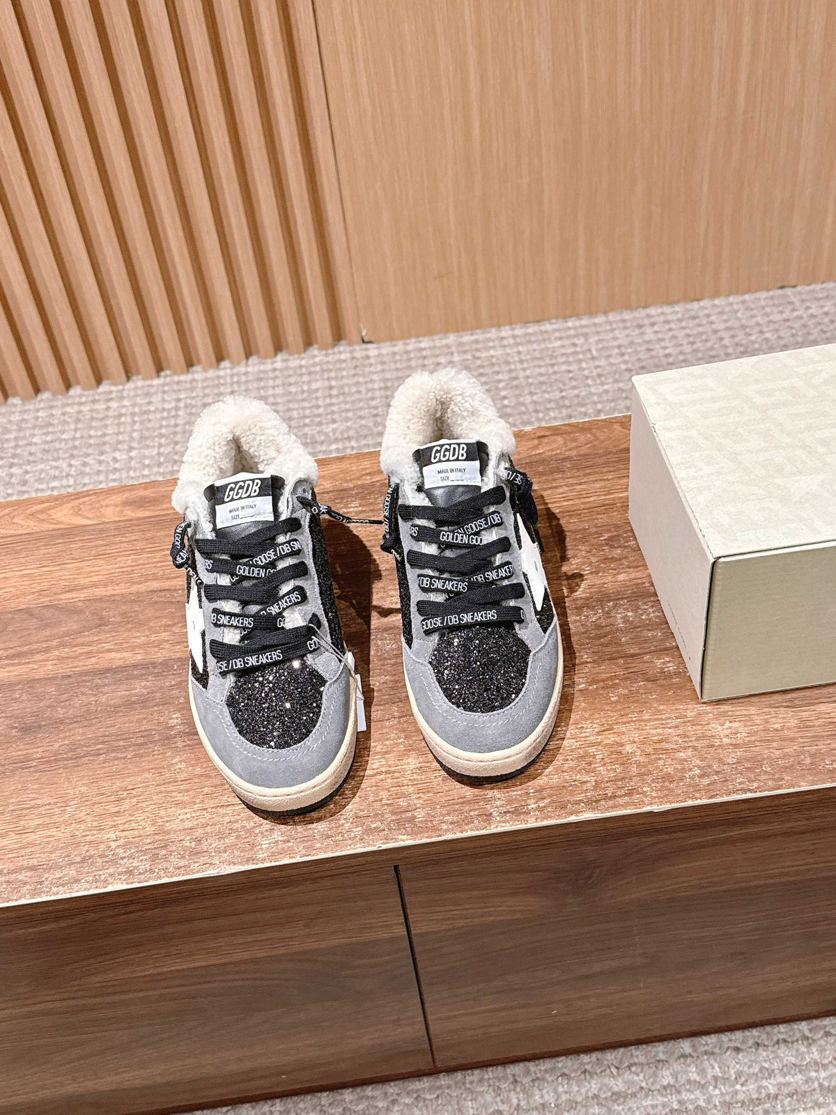 Golden Goose 2025 Wool-Lined Dirty Sneaker Light Gray mix Black Suede 444261