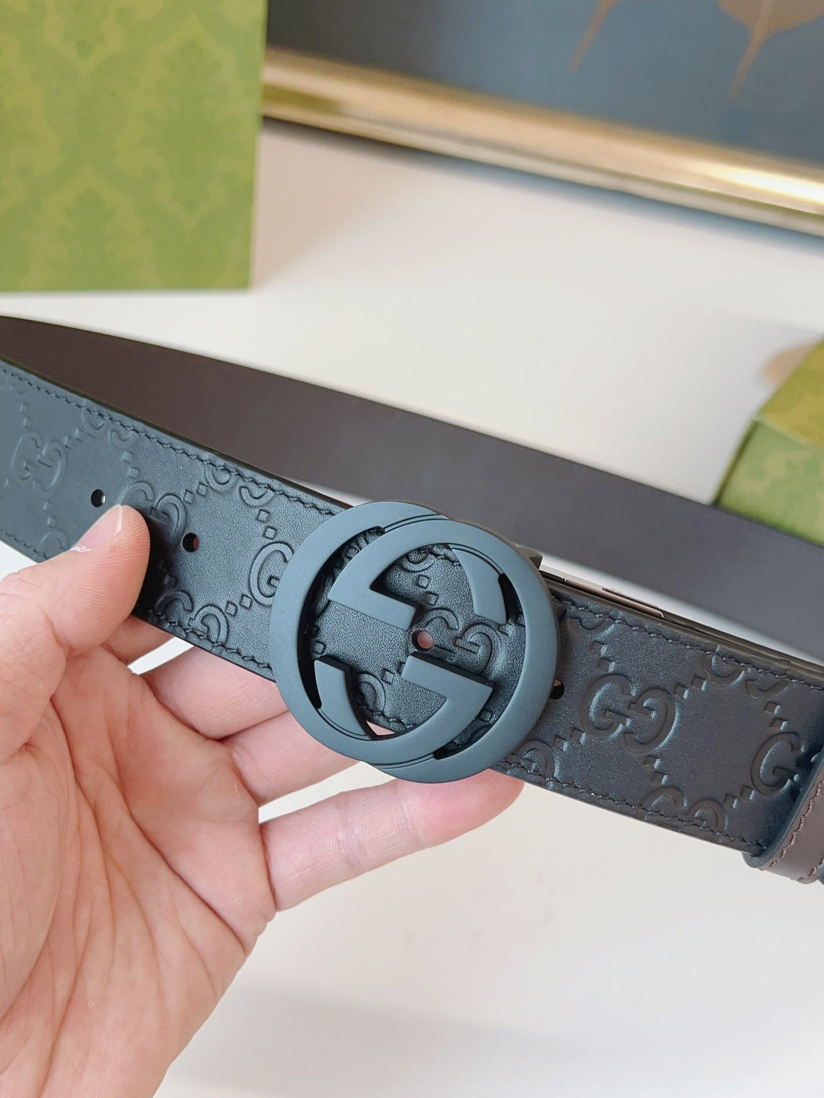 Gucci Supreme Belt Black Buckle 37mm Black Embossed Leather